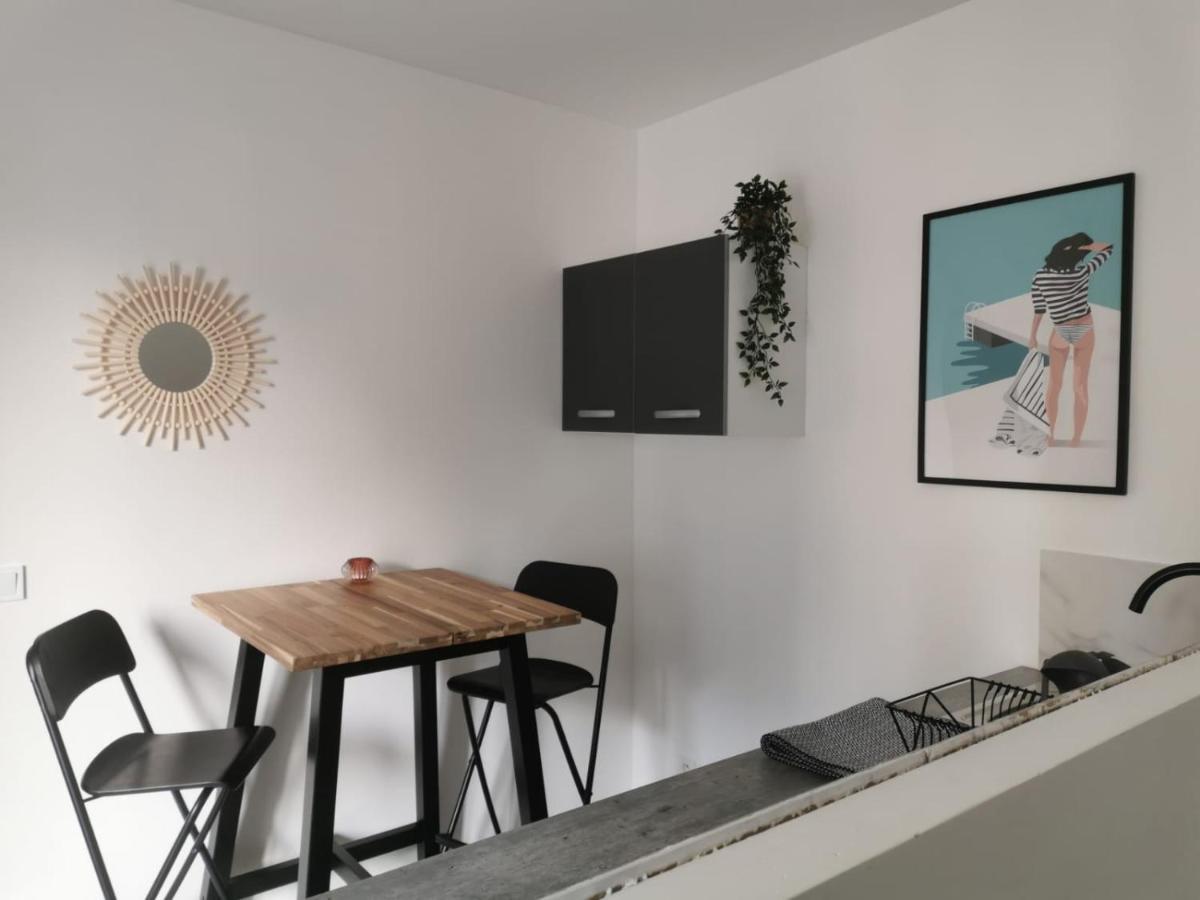 Studio Cosy Et Renove A 2 Pas Gare Reims Centre - Rue Apartment Екстериор снимка