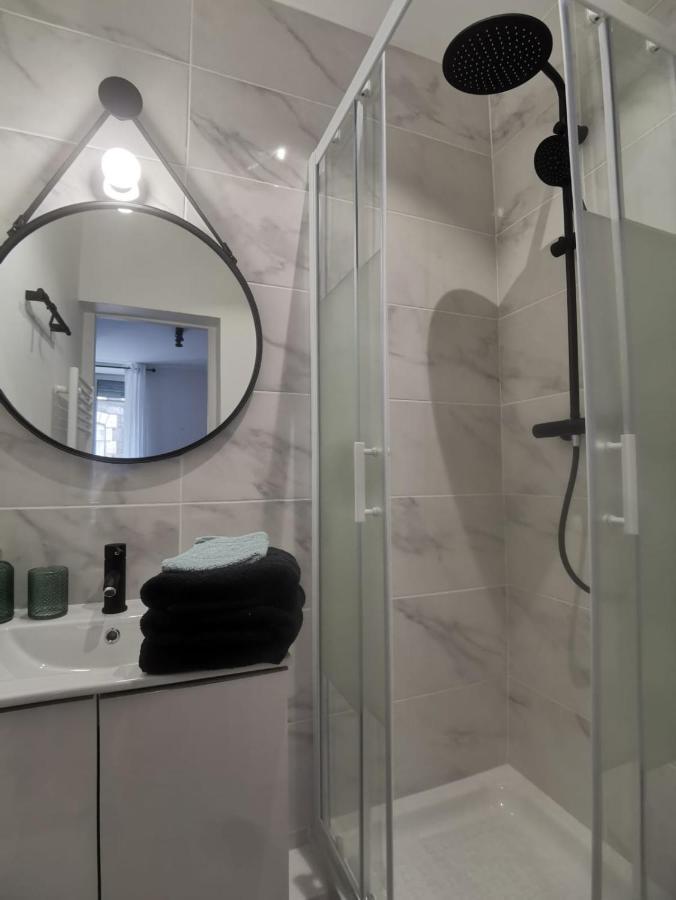 Studio Cosy Et Renove A 2 Pas Gare Reims Centre - Rue Apartment Екстериор снимка